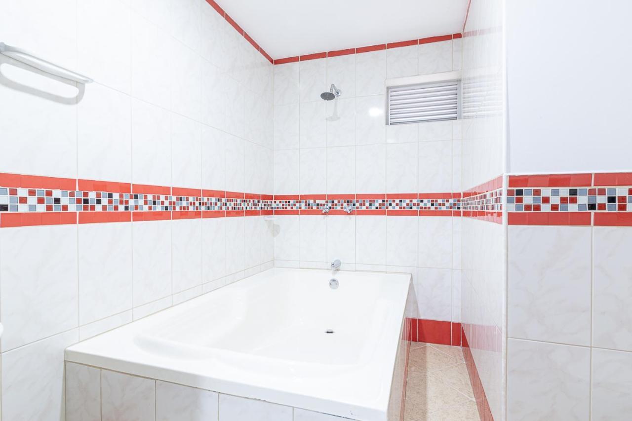 Hotel El Deportista Μεντεγίν Εξωτερικό φωτογραφία