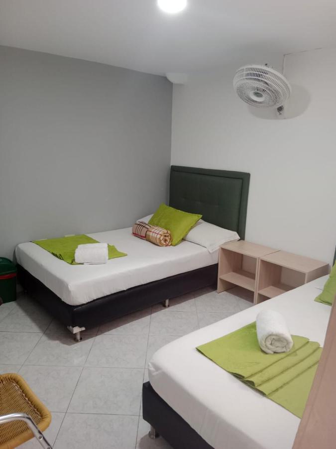 Hotel El Deportista Μεντεγίν Εξωτερικό φωτογραφία